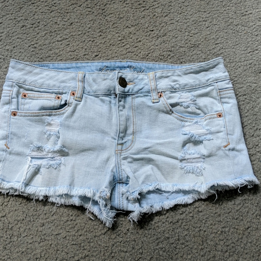 AE Distressed cutoff Shorts